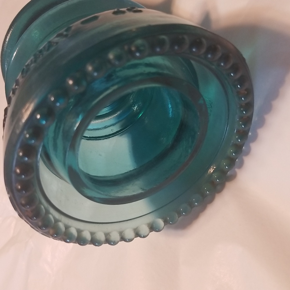 VINTAGE HEMINGRAY 42 Electrical Glass Insulator around 3.75" x 4.25" Blue Green - Picture 3 of 5